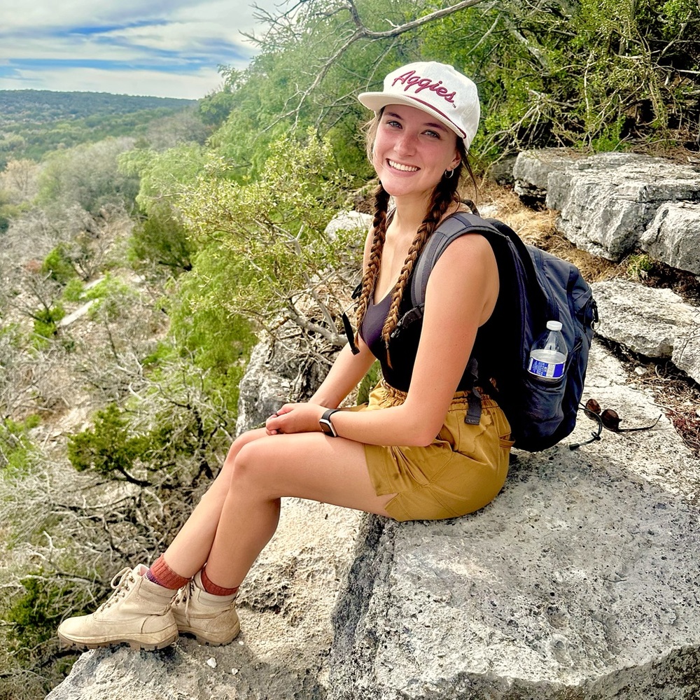 Meet your Posher, Allison